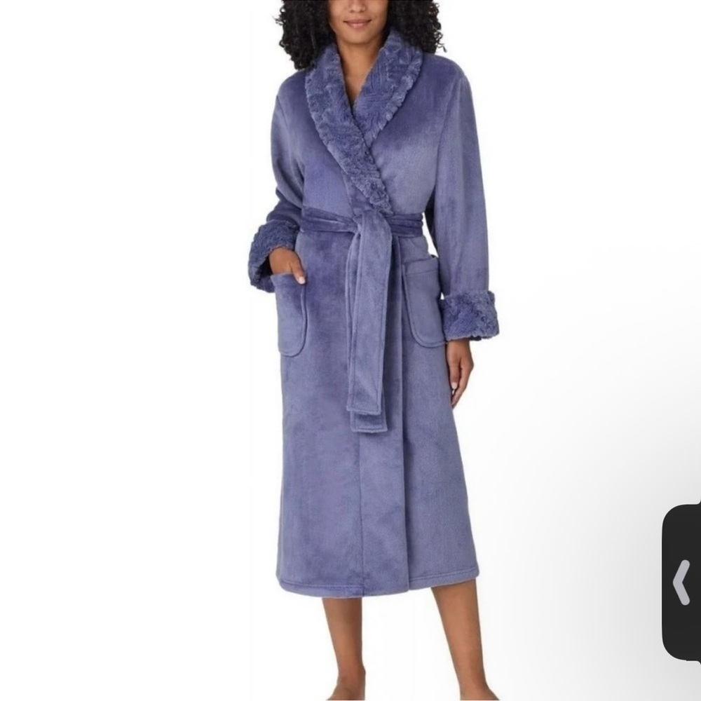 CAROLE HOCHMAN Cozy Purple Fleece Robe Size Medium -- NWOT